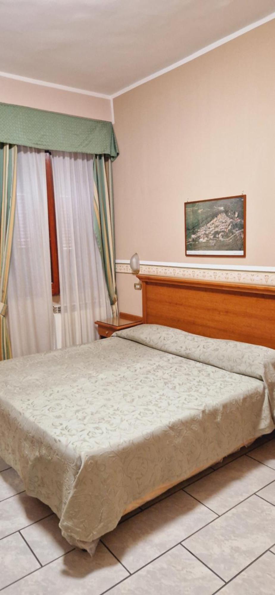 Hotel Lento Melito di Napoli Ngoại thất bức ảnh